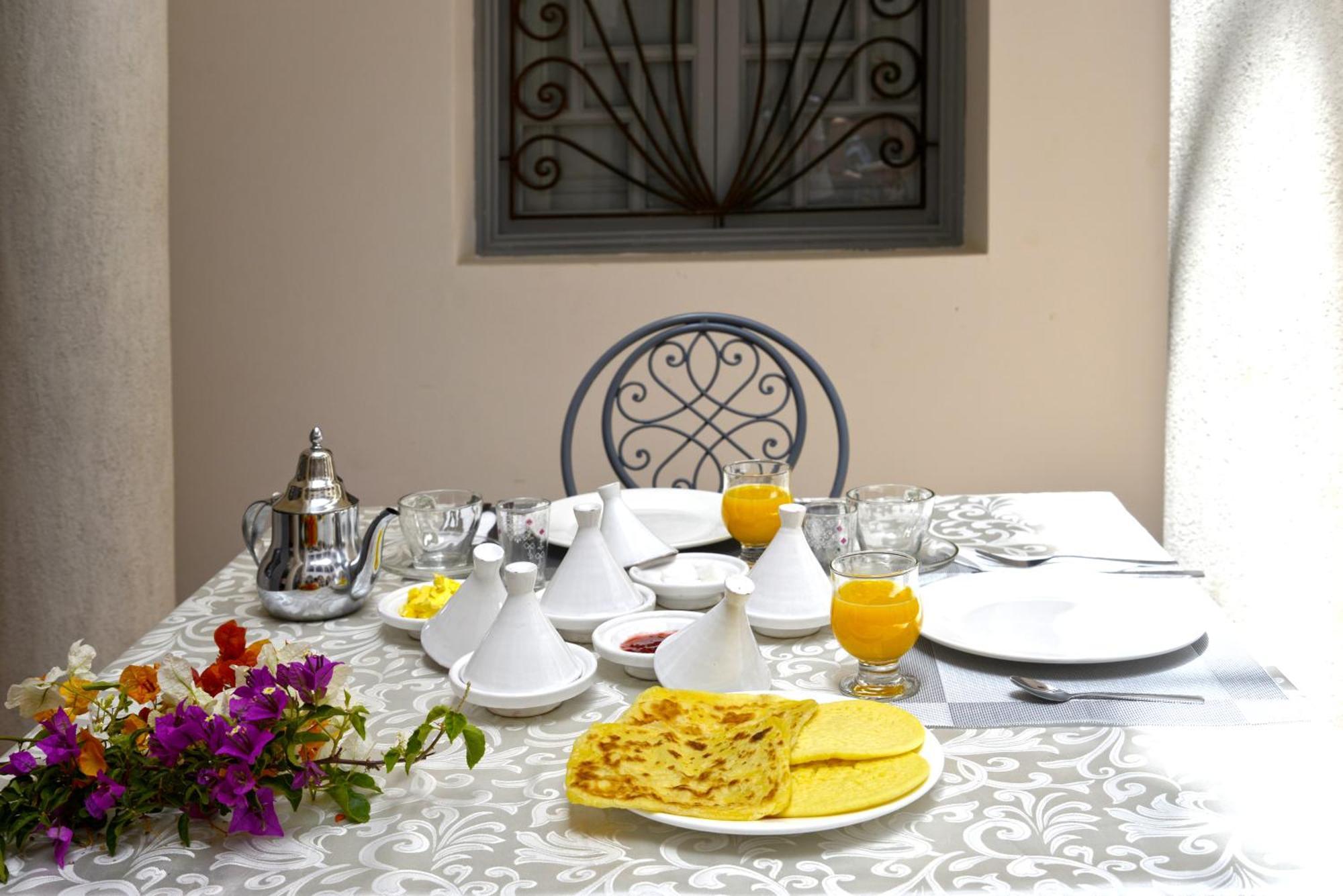 Villa Agora, Villa A La Campagne Proche Marrakech Sidi Abdallah Ghiat Bagian luar foto